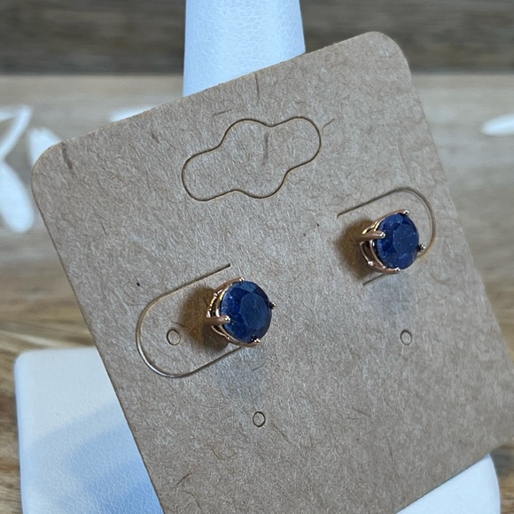 Rose Gold Solid 925 Sterling Silver Sapphire Gemstone Push Back Stud Earrings - Picture 7 of 10